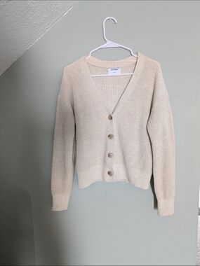 Old Navy Cream V-Neck Button Front Women's Sweater